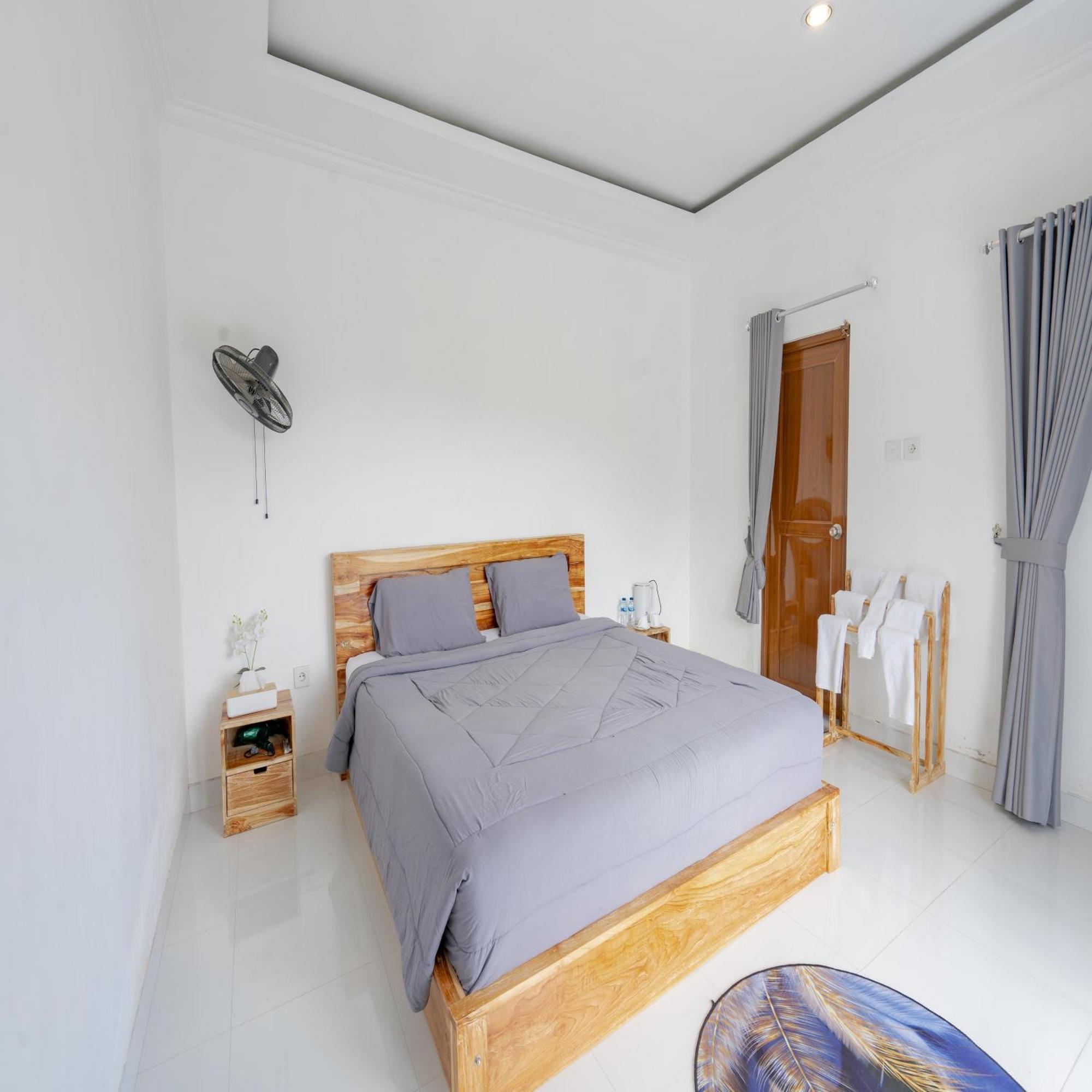 Batur Kencana Villa Mitra Reddoorz Baturaja  Exteriör bild